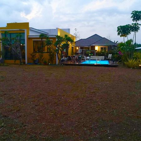 Colorful Pool Villa, Chiang Rai, Thailand Exterior photo